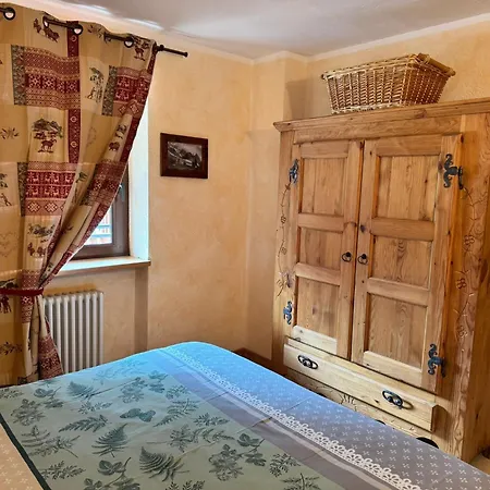 Les Crampons Apartment